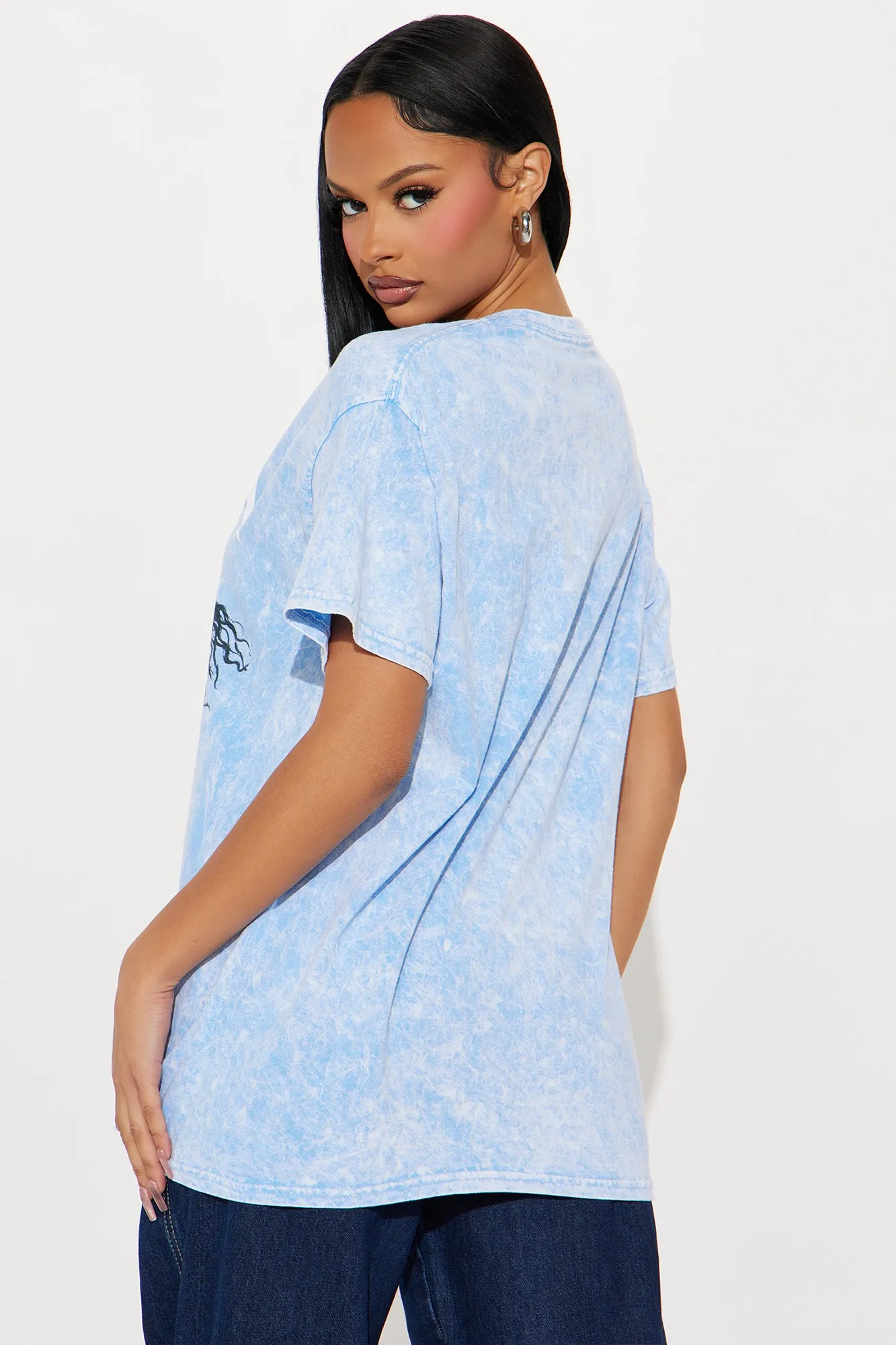 Aaliyah Graphic Washed Tee - Blue