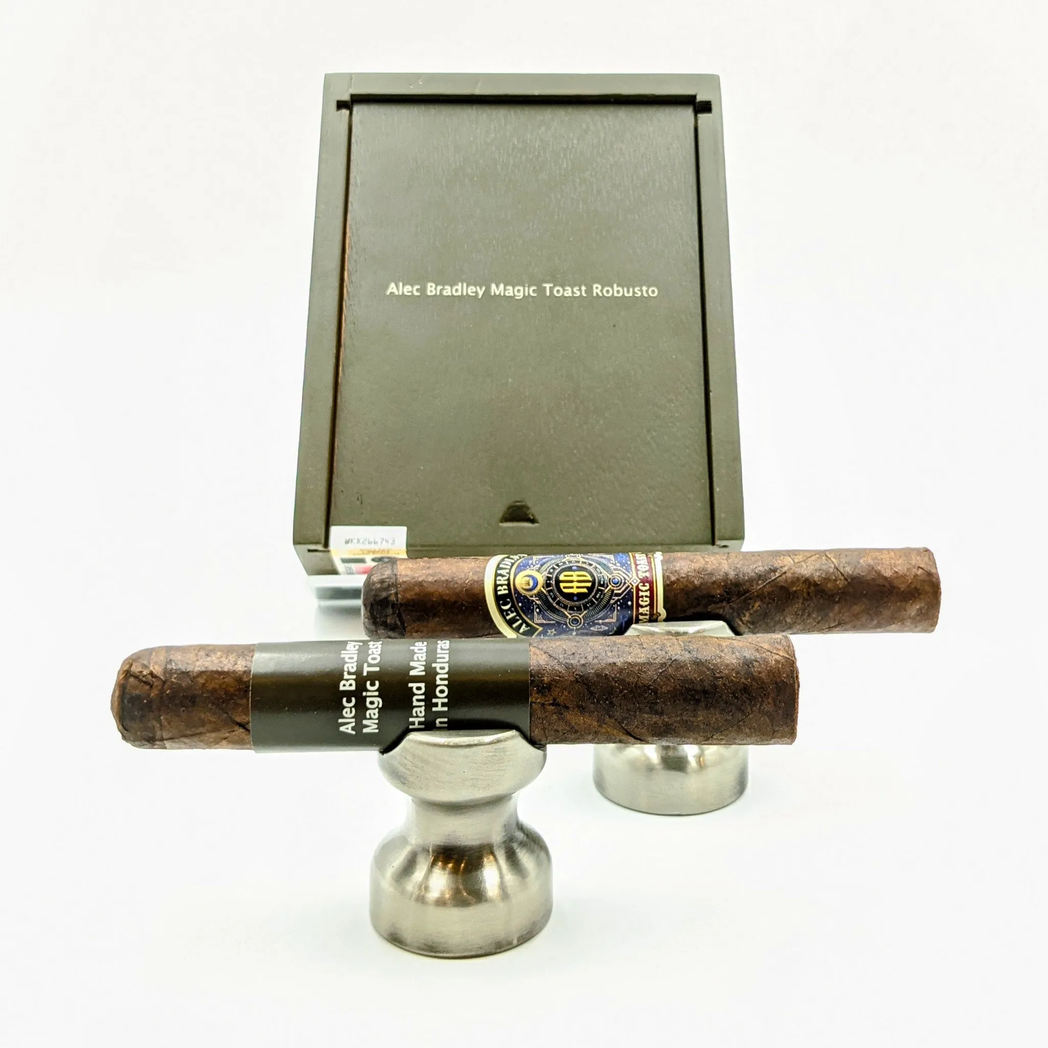 Alec Bradley Magic Toast Robusto