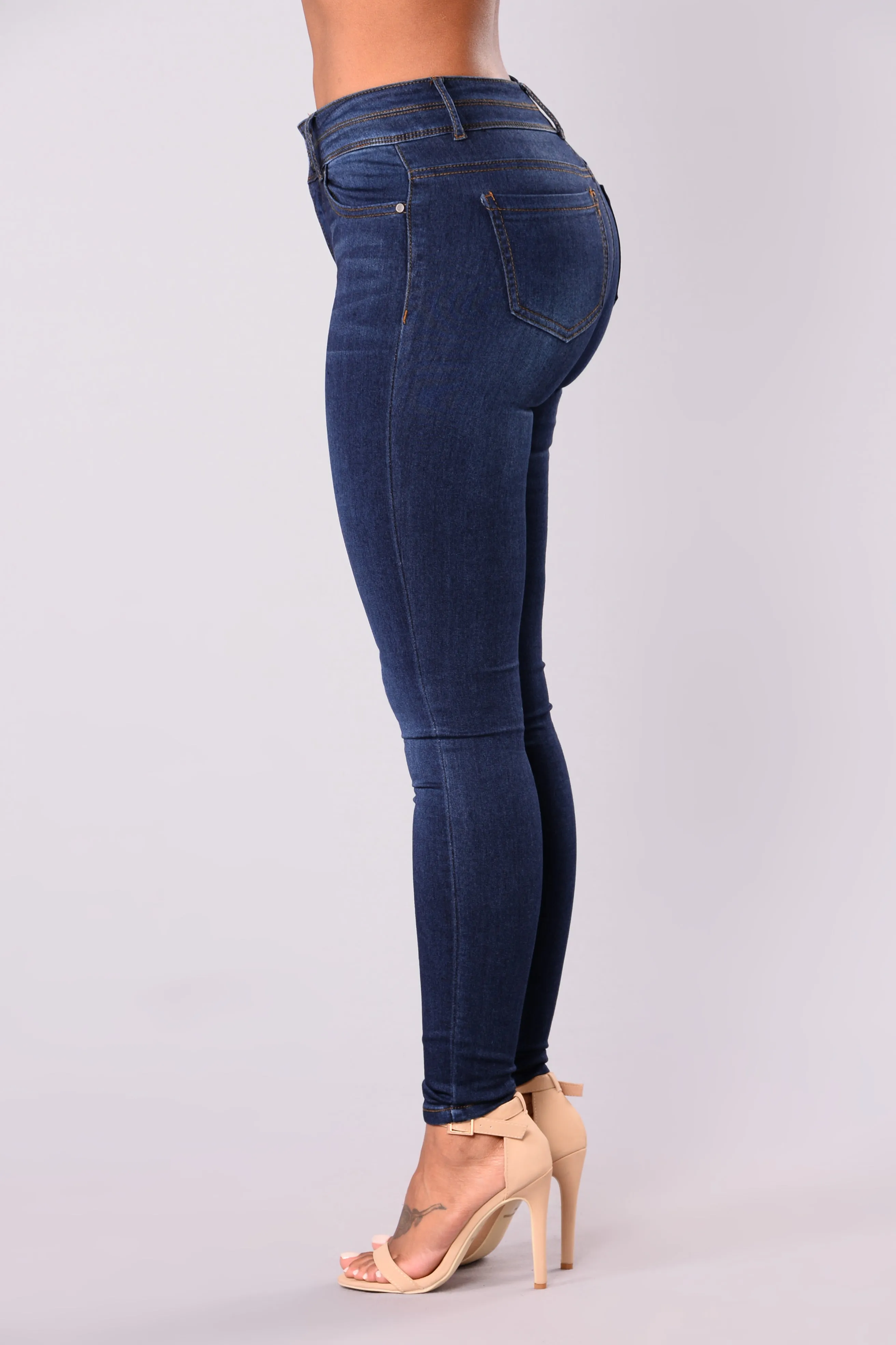 Amadi Ankle Jeans - Dark Wash