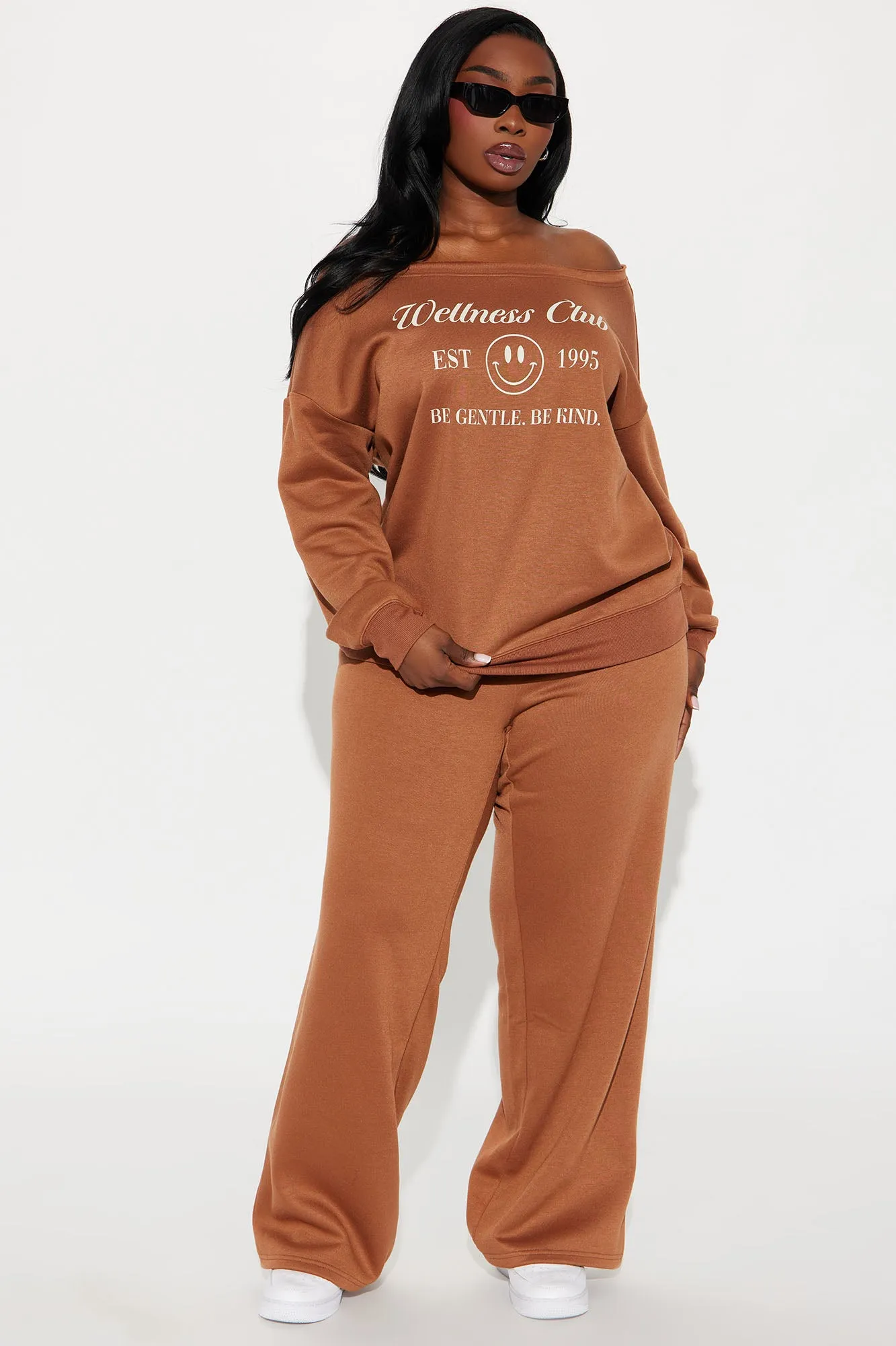 Around The World Fleece Pant Set - Brown