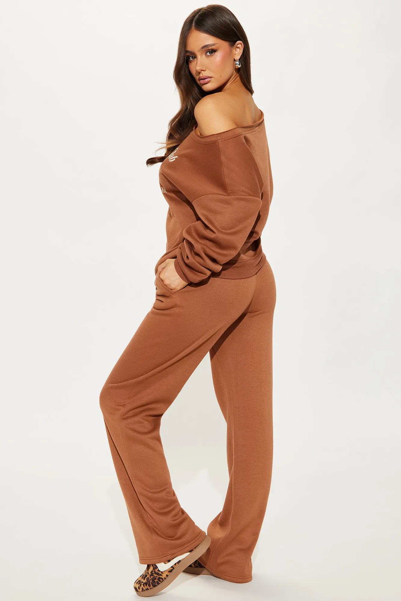 Around The World Fleece Pant Set - Brown