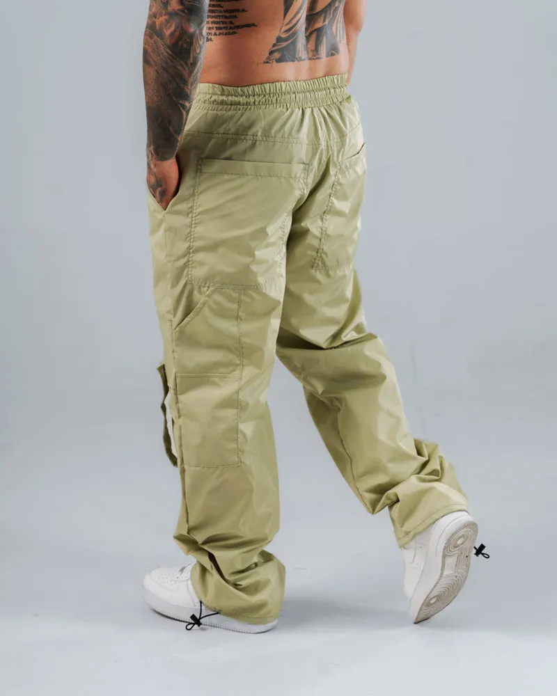 Parachute Cargo Pants Verde Laurel Con Bolsillos